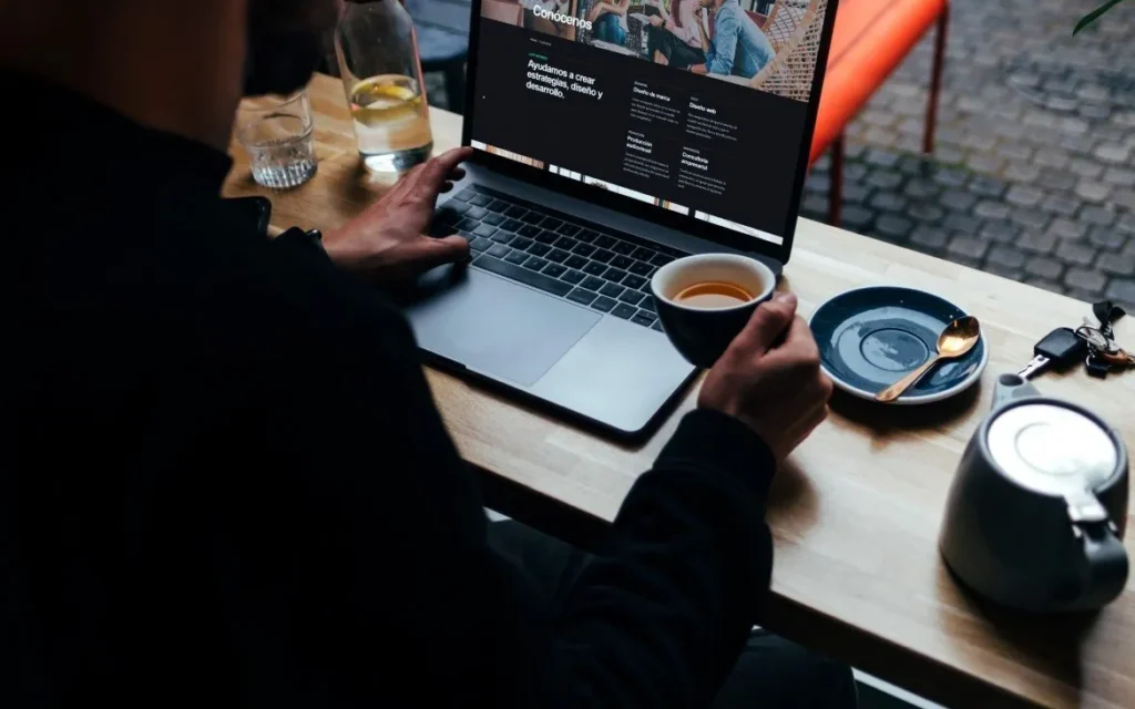 Diseño web en Colombia: cuánto cuesta, qué incluye y cómo elegir agencia (2026) | Blog de Andez Consultores™